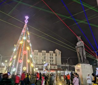 Iluminat festiv și spectacol de lasere